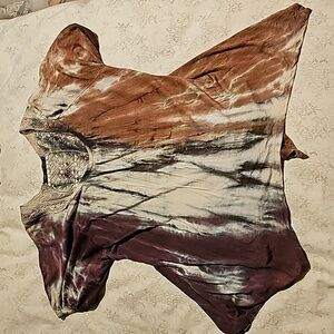 Tye Dye Shirt with Back Lace Detailing and Hankerchief Hem